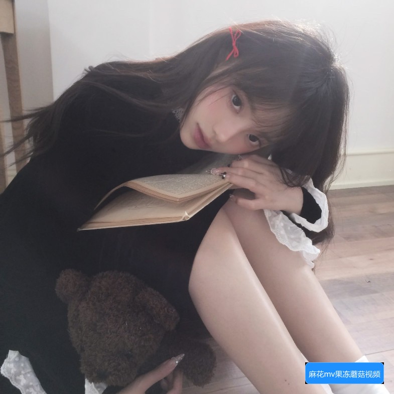 麻花MV、果冻MV和梦幻MV有哪些不同之处，蘑菇元素在其中起到了怎样的作用